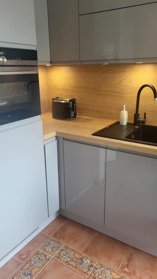 Apartament Julietta 斯维诺乌伊希切 外观 照片